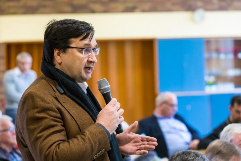 Reiner Ludewigs während des Parteitags