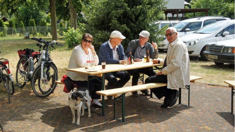 Außengastronomie beim Sommerfest