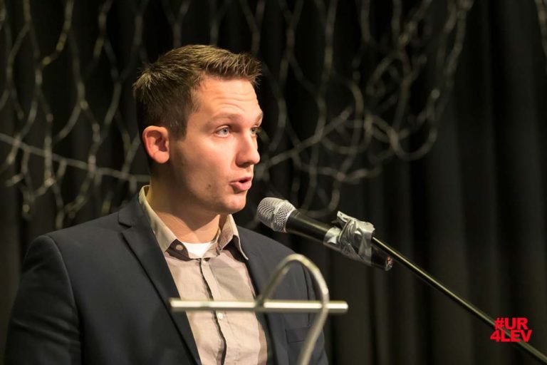 Jonas Berghaus am Rednerpult