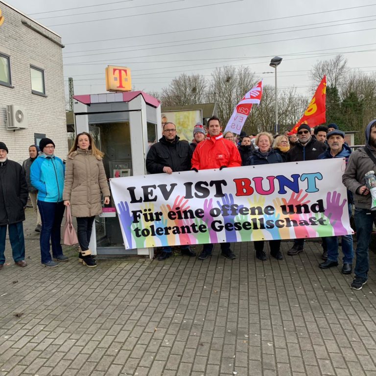 Kundgebung Lev ist bunt
