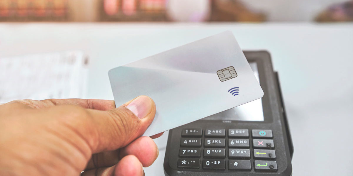 Bargeldlose Bezahlung / Bildnachweis: Rommel Gonzalez / photocase.de