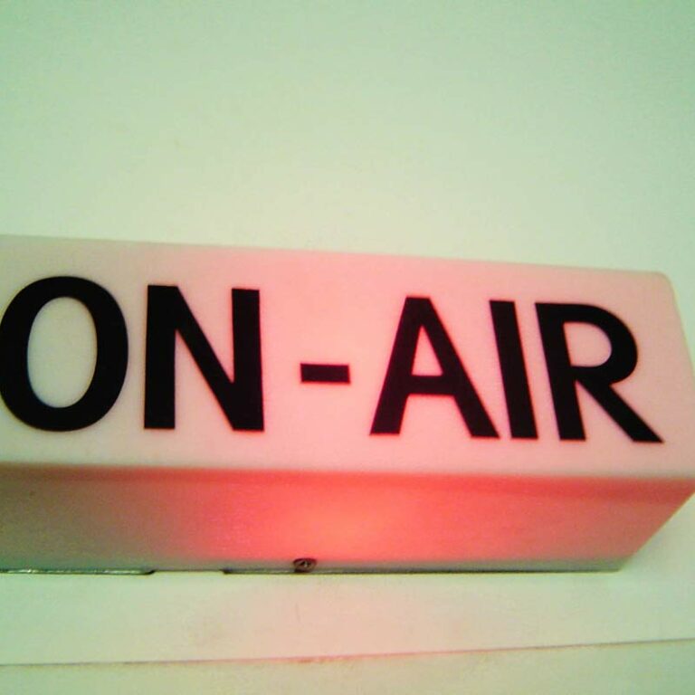Radio—On-Air Radio - On Air / Bildnachweis: Hornetsister / photocase.de
