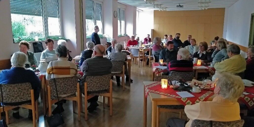 Weihnachtsfeier 60plus Bild1