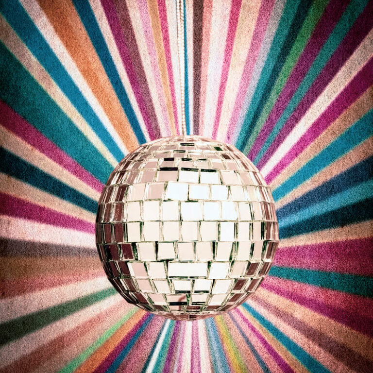 Discokugel Discokugel / Bildnachweis: Charles taylor / photocase.de
