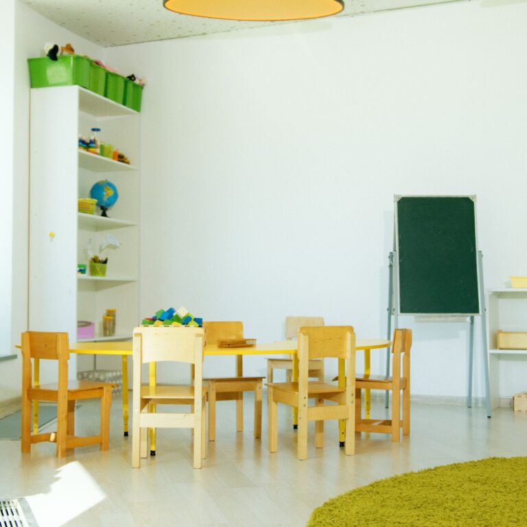 Kindergarten2_pexels-artempodrez-8088099